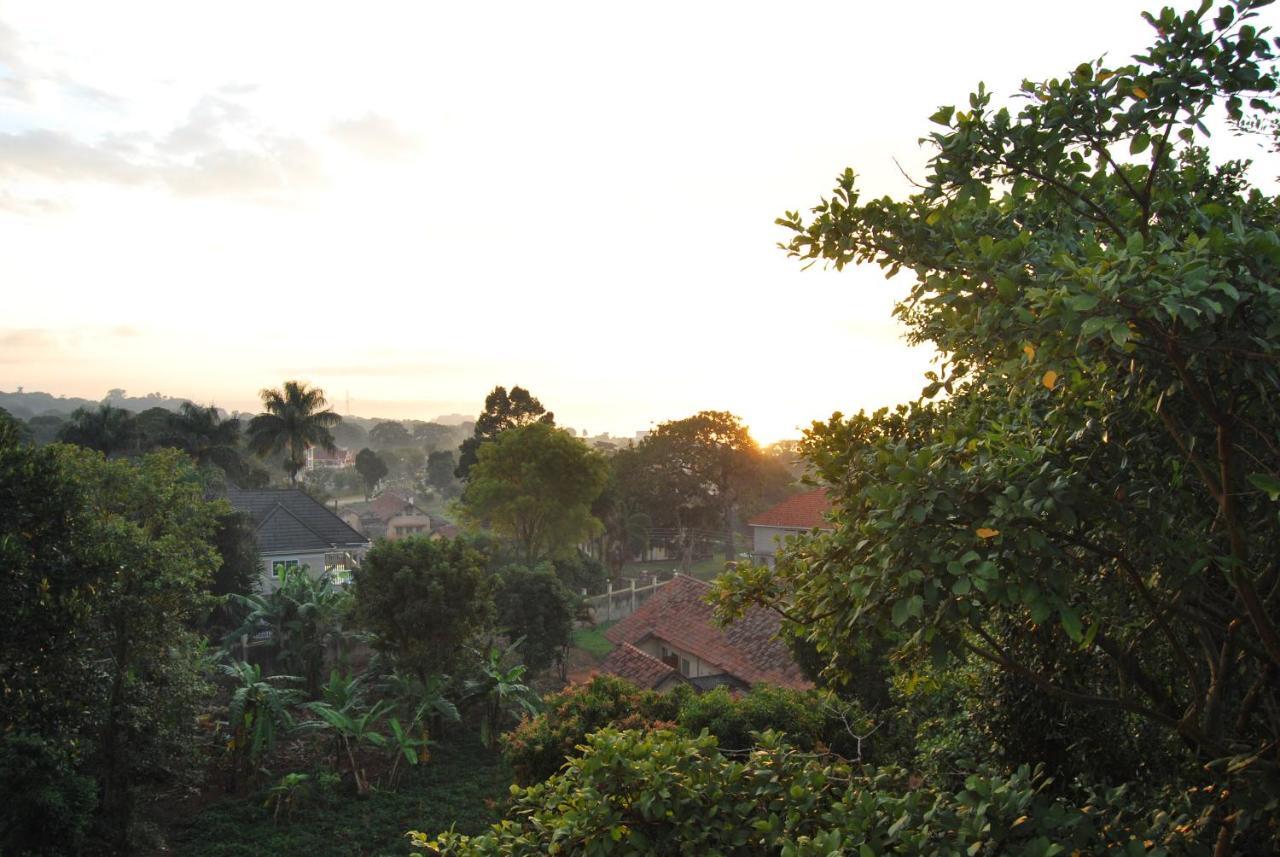 Frontiers Hotel Entebbe Eksteriør bilde