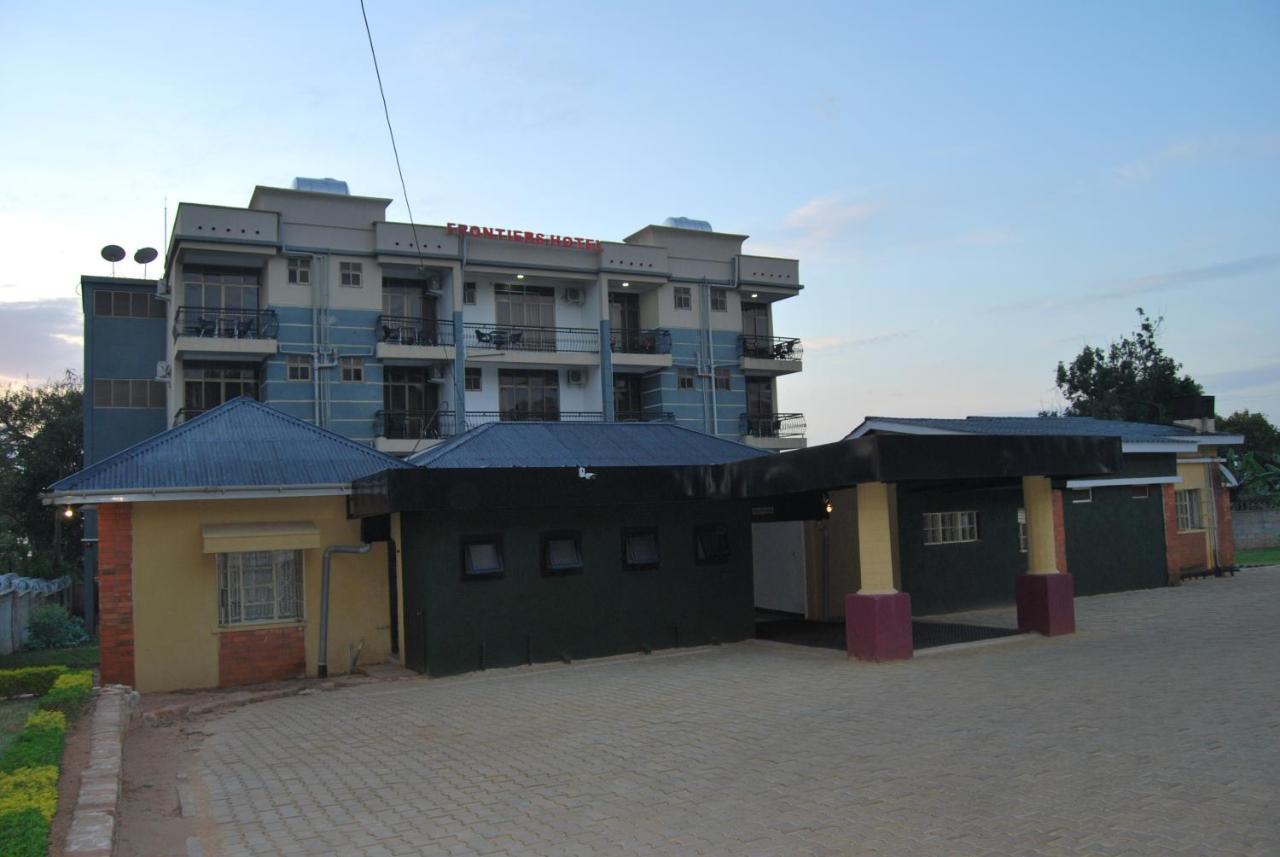 Frontiers Hotel Entebbe Eksteriør bilde