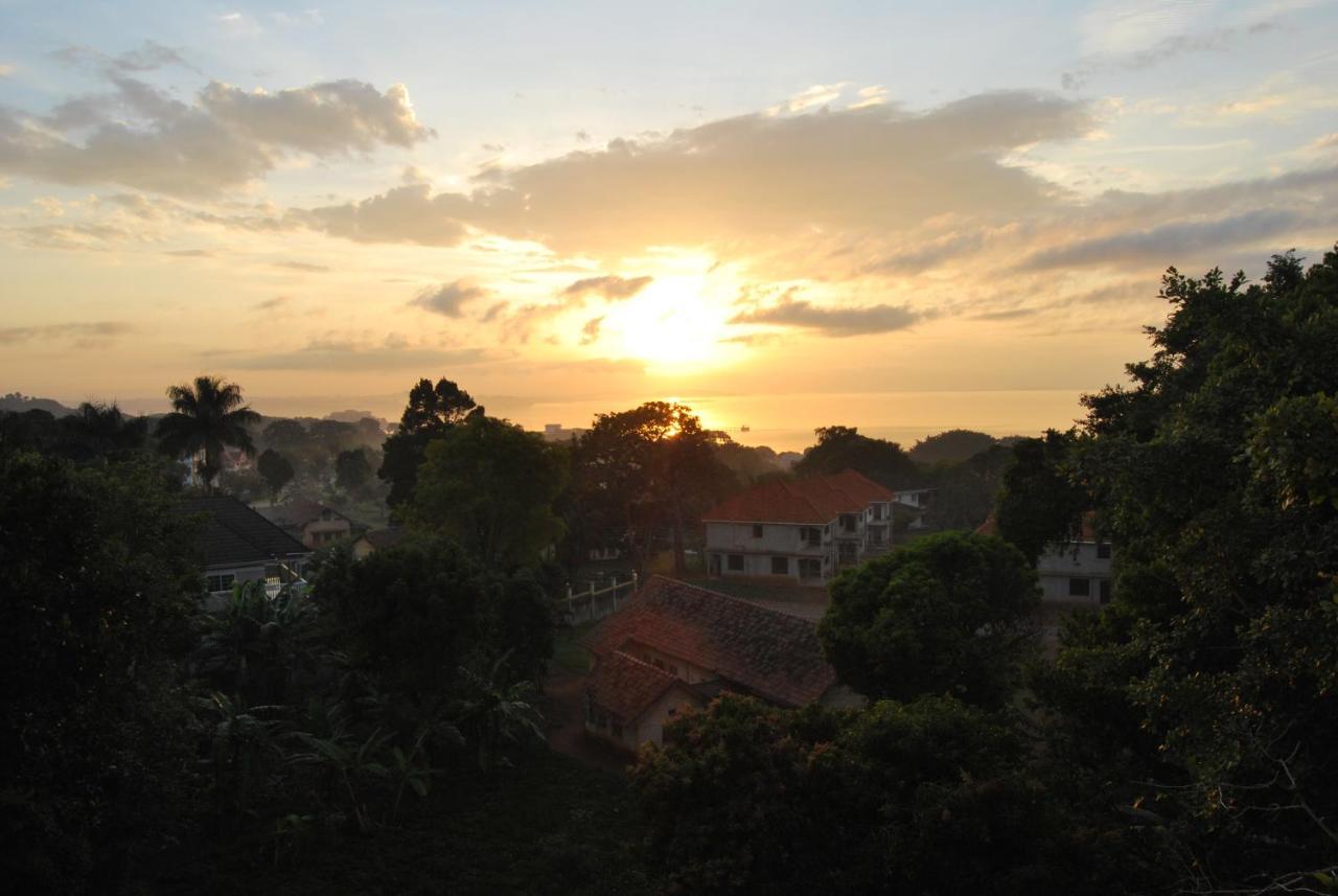 Frontiers Hotel Entebbe Eksteriør bilde