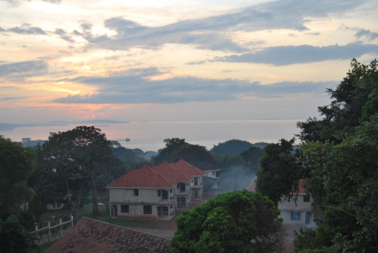 Frontiers Hotel Entebbe Eksteriør bilde