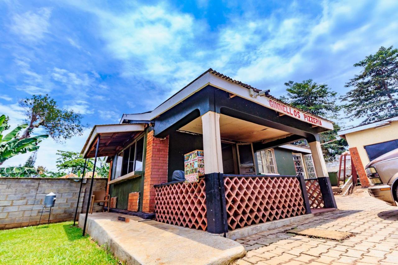 Frontiers Hotel Entebbe Eksteriør bilde