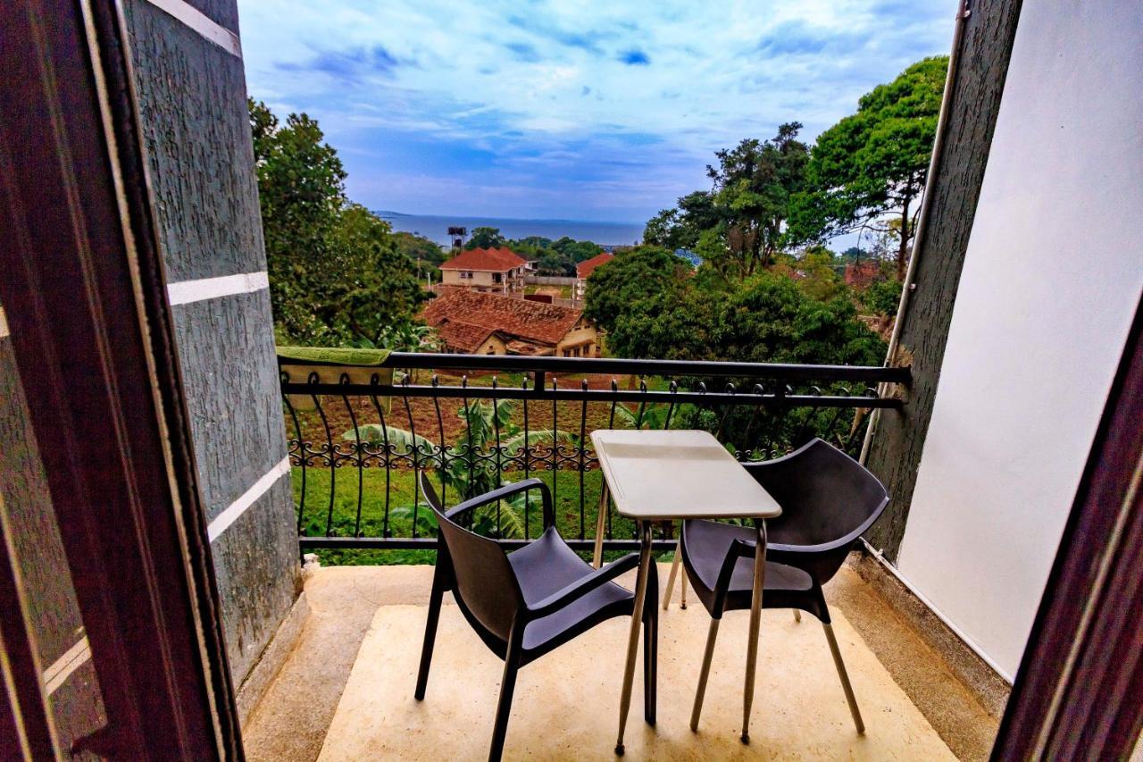 Frontiers Hotel Entebbe Eksteriør bilde