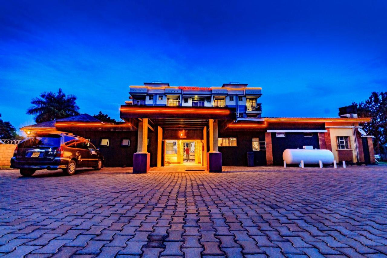 Frontiers Hotel Entebbe Eksteriør bilde